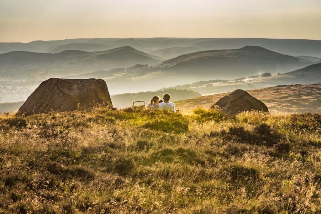 Discover the perfect Peak District stay