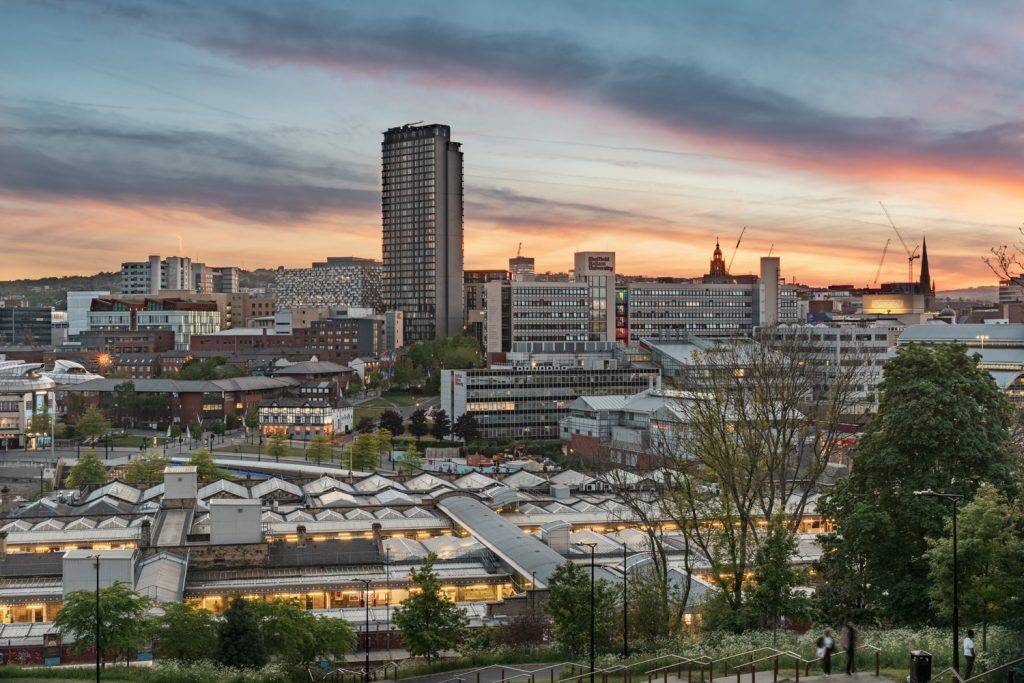 SHEFFIELD: Gateway to the Peak District