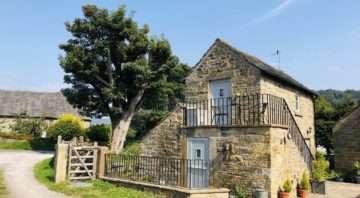 Pond View Holiday Cottage