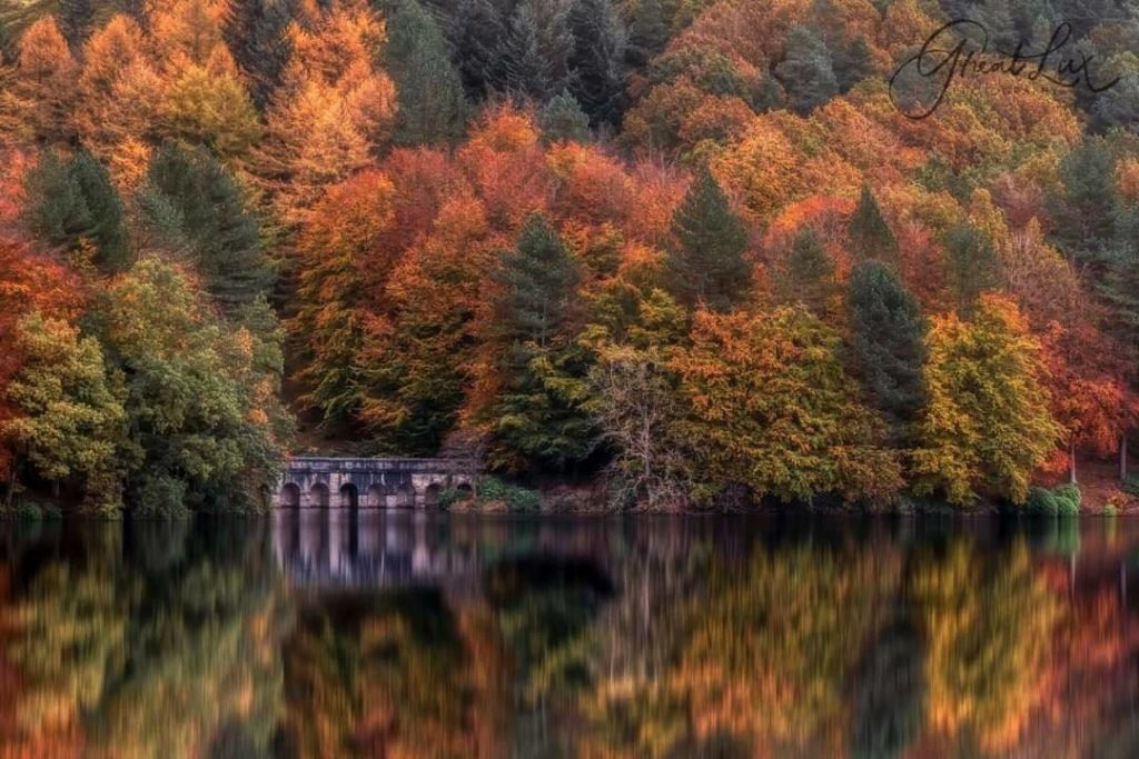 Autumn in the Peak District by Great Lux